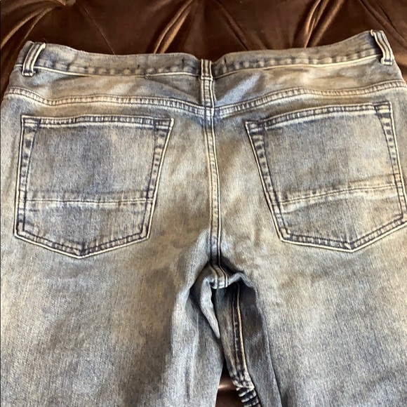 Men’s Pacsun Stacked Skinny Biker Jeans with texture and ripped details - Picture 6 of 7